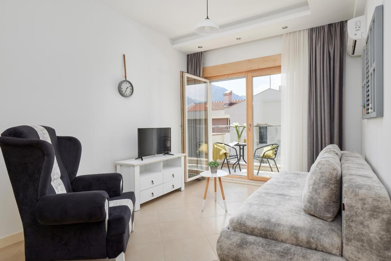 M&M&M Apartments Κότορ Εξωτερικό φωτογραφία